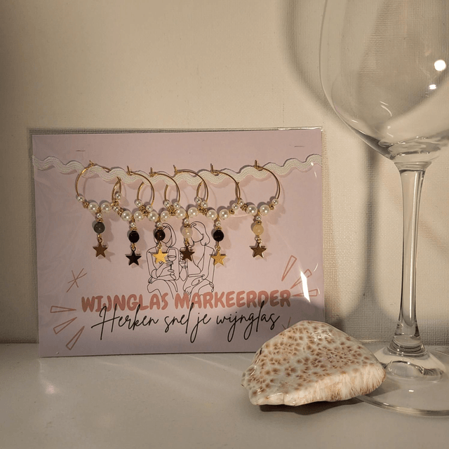 Wijnglas markeerder (set van 6) met Schelppareltjes, Edelsteen en Sterbedel (13.003)