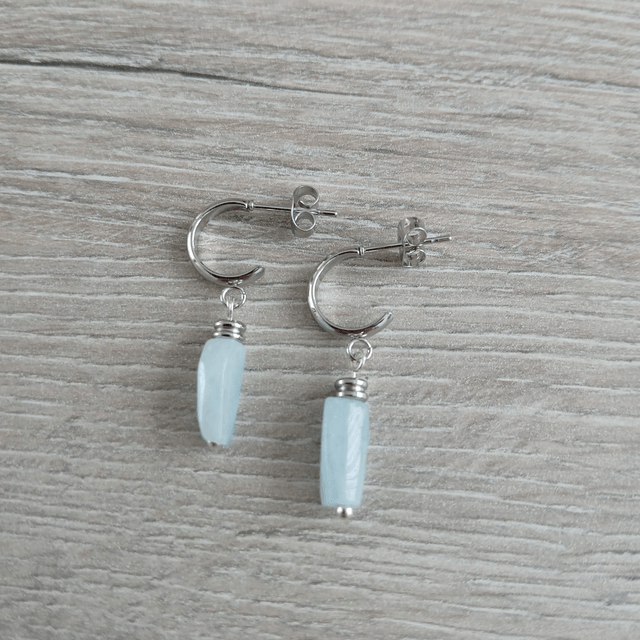 Dames oorbellen met blauwe Aquamarijn. Handgemaakt, rustgevend en stijlvol (1.218)