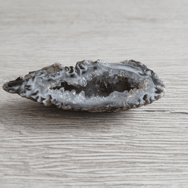 Agaat Geode 6x2x1,5 cm (12.060)