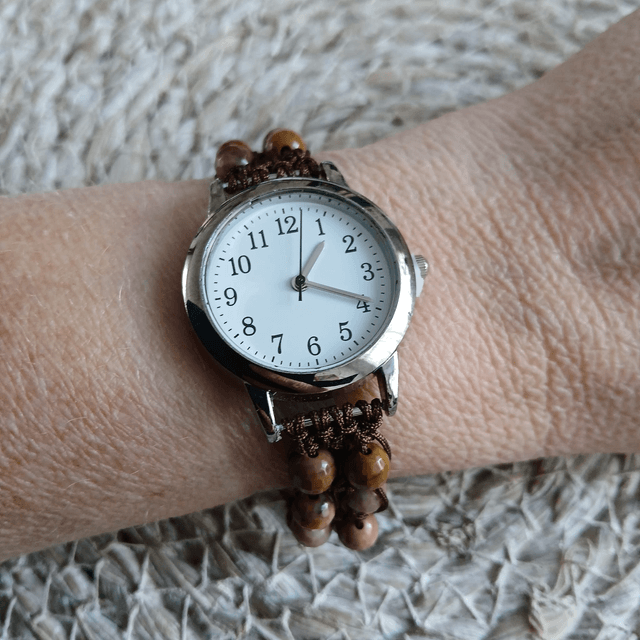 Dames horloge zilverkleurig met Versteend Hout – Brede band, handgeknoopt (1.317)